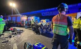 Dos heridos graves en un choque frontal en la M-40 provocado por un vehículo que circulaba en sentido contrario