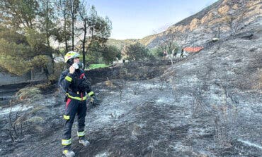 Un incendio forestal arrasa 27 hectáreas de monte bajo en San Martín de la Vega