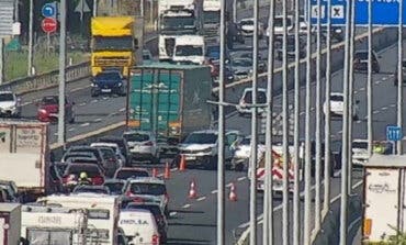 Un accidente en la A-2 provoca importantes retenciones a la altura de Azuqueca