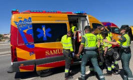 Heridos dos camioneros en un accidente en la A-3
