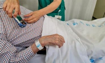 La Comunidad de Madrid invierte 15,7 millones en la compra de ropa hospitalaria dotada con chip