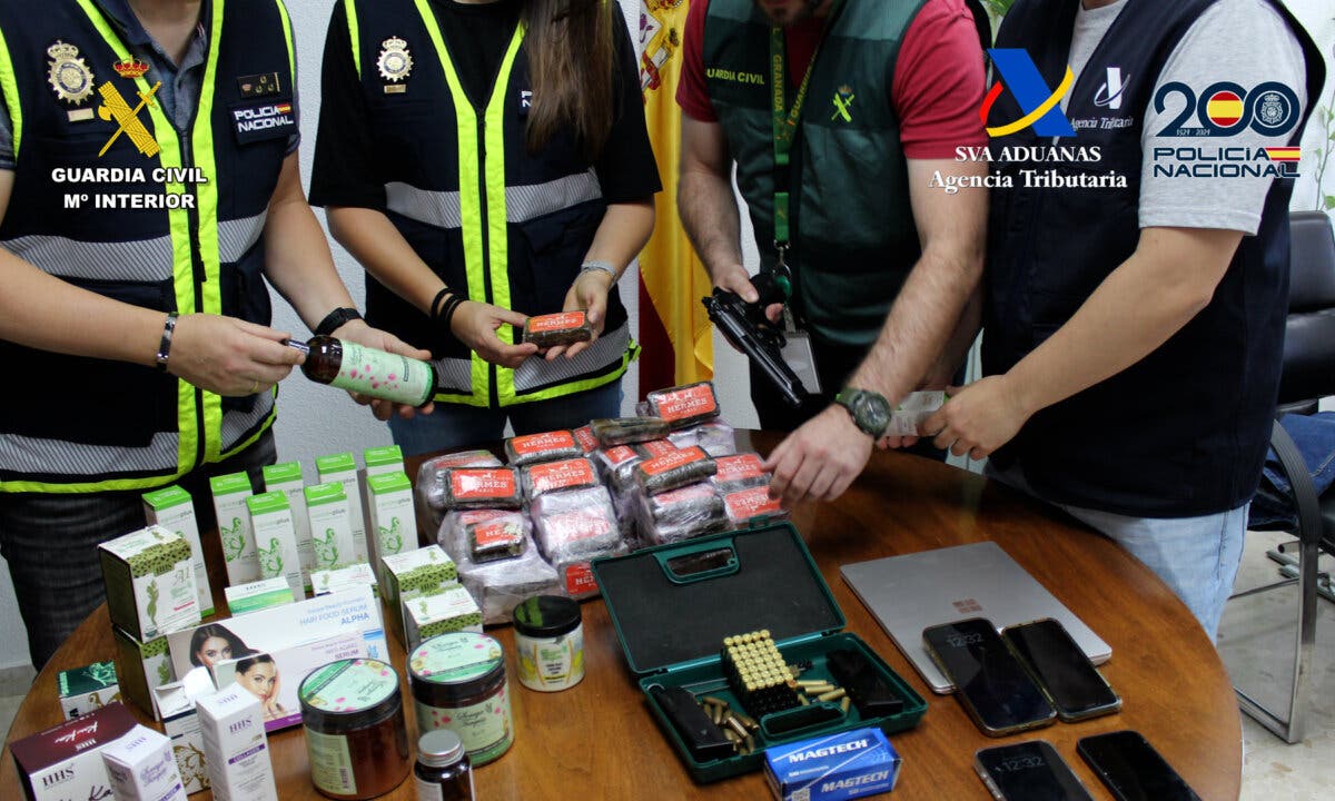 Desmantelada en Madrid una organización criminal internacional dedicada a la venta ilegal de pastillas adelgazantes