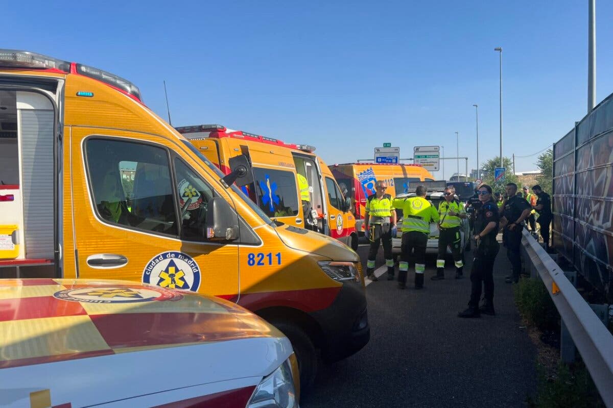 Muy grave un hombre en el incendio de una infravivienda junto a la M-40