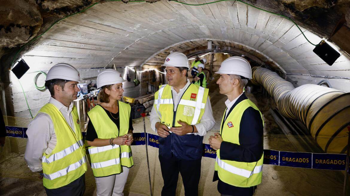 La Comunidad de Madrid construye un nuevo acceso y diez ascensores en la estación de Metro de Avenida de América