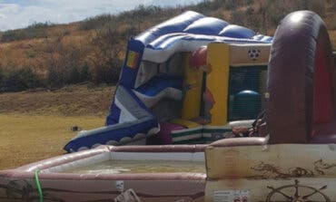 Herida una niña de 12 años tras salir volando un castillo hinchable en Torrejón del Rey