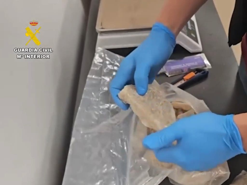 Desmantelado un laboratorio de drogas de diseño a cuyo químico le explotó otro en Arganda