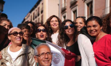 Ayuso pide a la Virgen de la Paloma por las personas afectadas por la «pandemia silenciosa de la soledad«