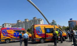 Seis heridos, entre ellos un niño de 5 años, al colisionar un autobús de la EMT y un coche en Madrid