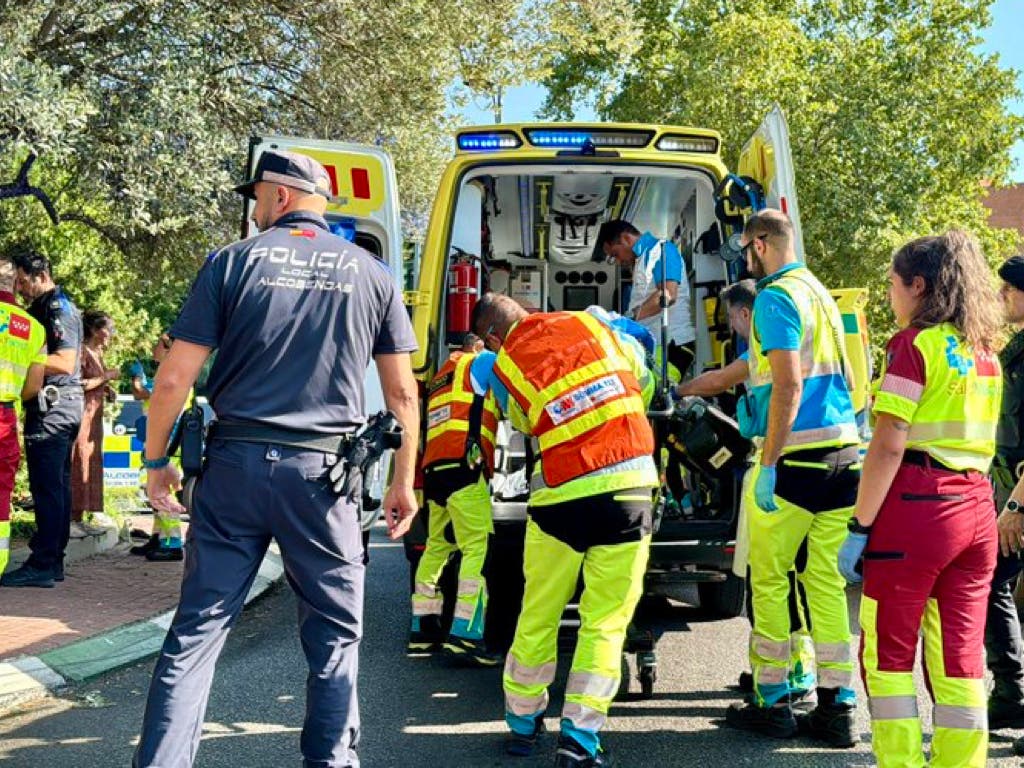 Herido muy grave el conductor de un patinete eléctrico al colisionar con un coche en Alcobendas