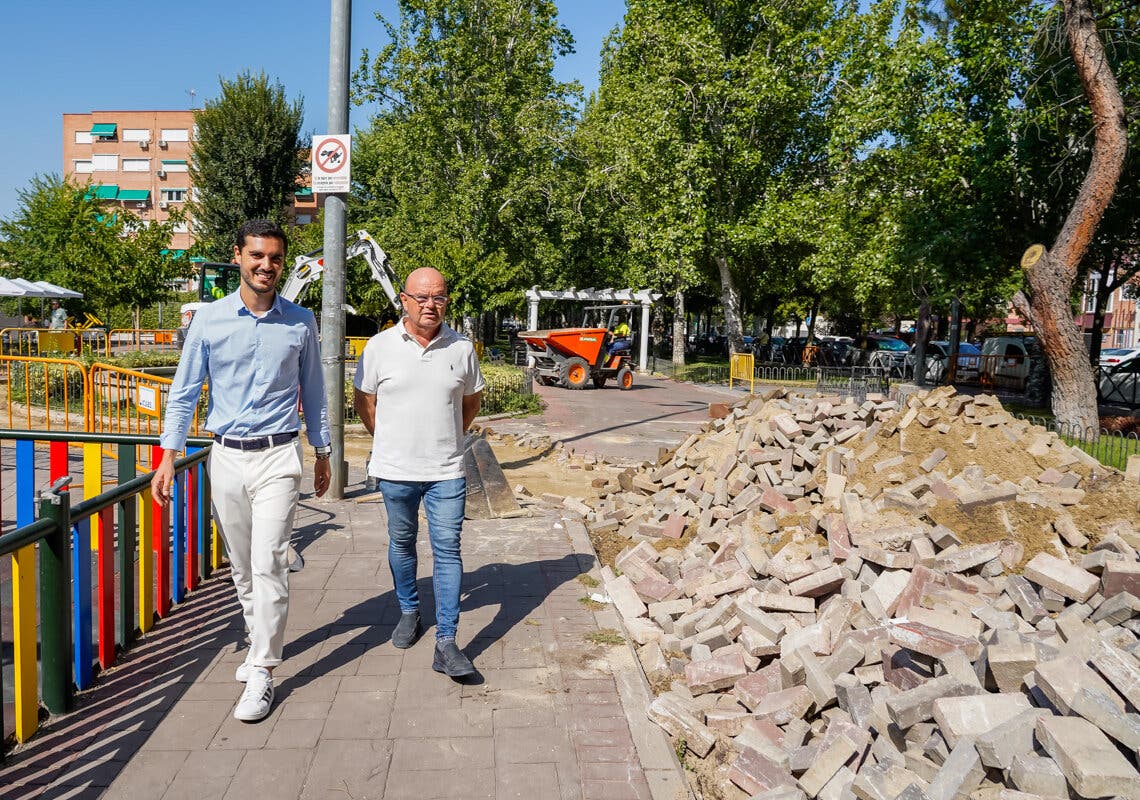 Torrejón renueva las aceras de la Avenida de Madrid y del Paseo de la Chopera