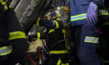 Muere un camionero de 30 años tras volcar el tráiler que conducía en la A-1