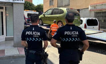 Azuqueca ordena destruir 35 vehículos abandonados en la vía pública 