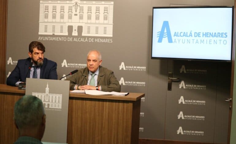 Alcalá de Henares rebaja los impuestos en 5 millones «para compensar la tasa de basura de Sánchez»