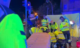 Herido grave un motorista en un accidente en Madrid: la Policía investiga si hay otro vehículo implicado 