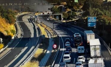 Muere el conductor de una furgoneta que ha salido ardiendo en un accidente en la A-1