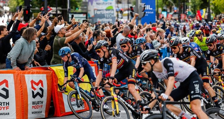 Gran despliegue policial este domingo en Madrid por la última etapa de La Vuelta
