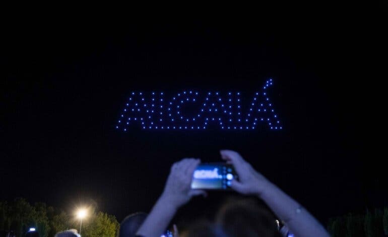 Alcalá de Henares ofrecerá este domingo un espectáculo aéreo con 220 drones  