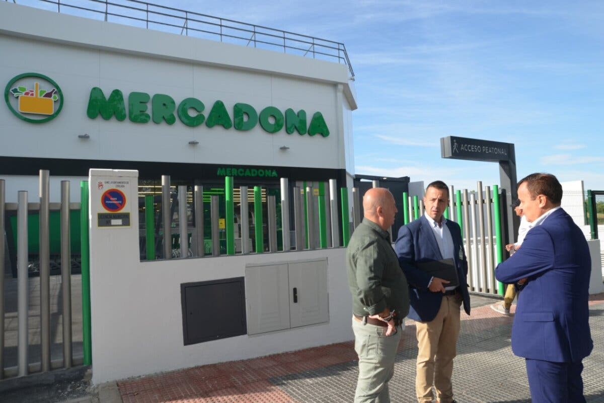 Mercadona reforma una de sus tiendas en Coslada donde trabajan 40 personas