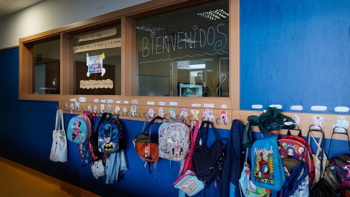 Ayuso impondrá la jornada partida obligatoria en los nuevos colegios 