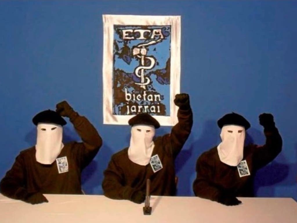 El BOE publica la ley que permitirá a algunos terroristas de ETA salir antes de prisión