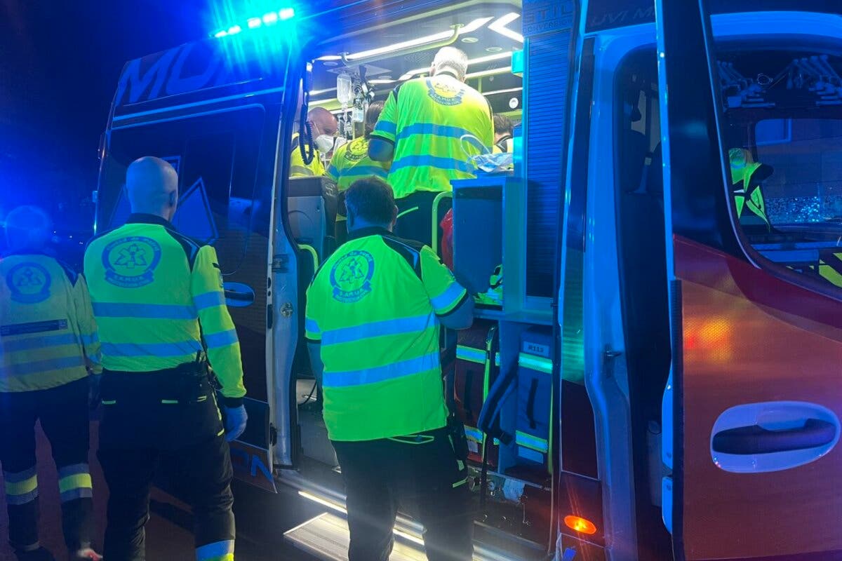 Herido grave un conductor de patinete tras ser embestido por un taxi en Madrid 