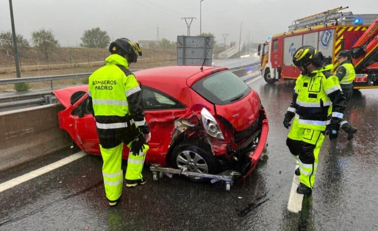 Dos heridos en un accidente de tráfico en la M-607 