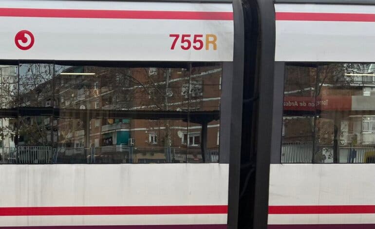 Autobuses gratuitos por el corte de Cercanías entre Vicálvaro y Torrejón del 1 al 3 de noviembre