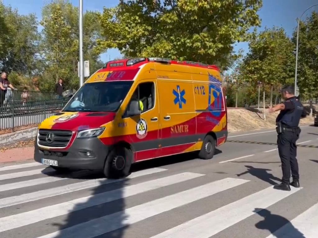 Herido grave un anciano tras ser atropellado por un coche en Vicálvaro