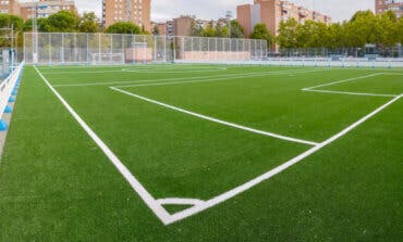 Las Veredillas y los campos de calle Florencia de Torrejón estrenan césped de última generación
