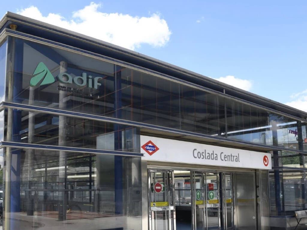 Adif llevará a cabo labores de mantenimiento en una veintena de estaciones de Cercanías 