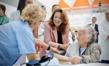 Madrid estrena la primera unidad de hospitalización virtual de España para enfermos en residencias de mayores