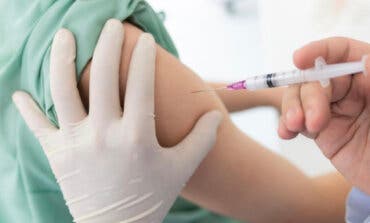 Comienza la vacunación simultánea frente a la gripe y el COVID-19 en la Comunidad de Madrid 