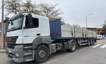 Torrejón envía a Valencia dos nuevos camiones con material de ayuda donado por vecinos y entidades 