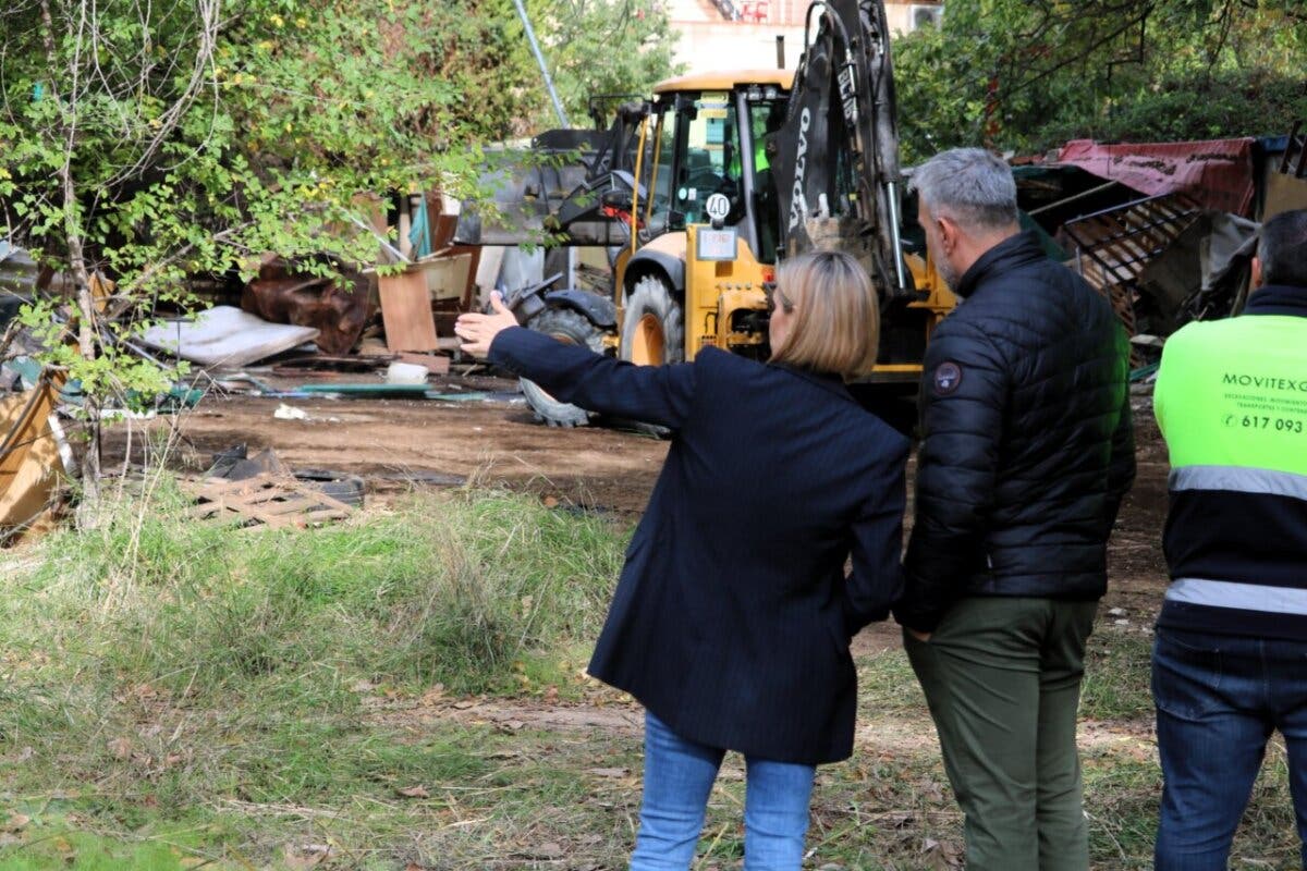 Alcalá de Henares desaloja una parcela okupada para construir un aparcamiento gratuito 