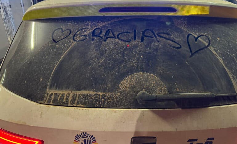 Torrejón envía a Valencia dos dispositivos policiales con 22 agentes y 11 vehículos 