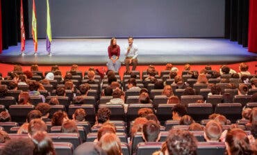 Torrejón conmemora el Día Internacional Contra la Violencia de Género con los más jóvenes 