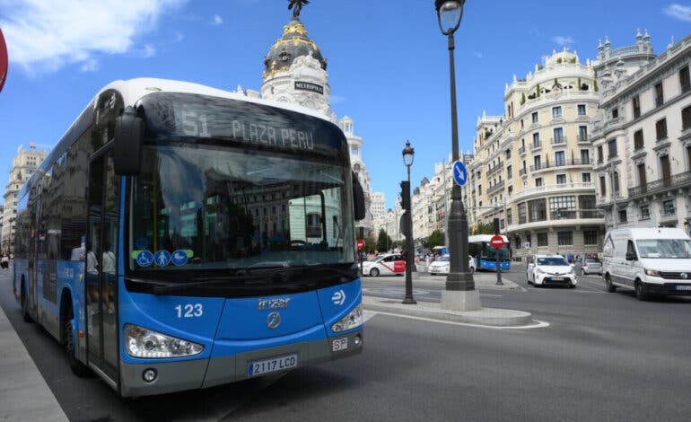 Los autobuses de Madrid serán gratuitos este fin de semana por el Black Friday