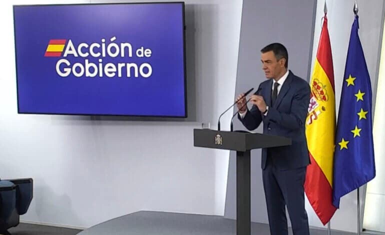 El Gobierno declara Valencia zona catastrófica y dará 10.600 millones en ayudas urgentes