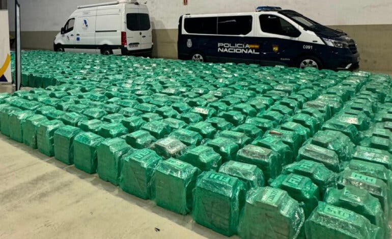 El mando policial detenido con 20 millones ocultos en Alcalá de Henares llevaba cinco años colaborando con el narcotráfico