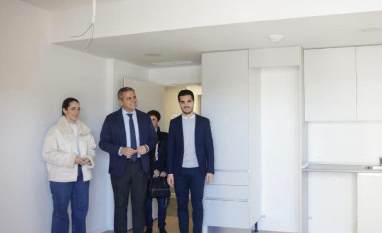 La Comunidad de Madrid entrega en Torrejón 137 viviendas del Plan Vive de alquiler asequible