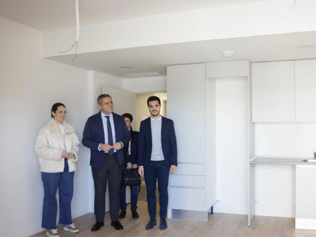 La Comunidad de Madrid entrega en Torrejón 137 viviendas del Plan Vive de alquiler asequible