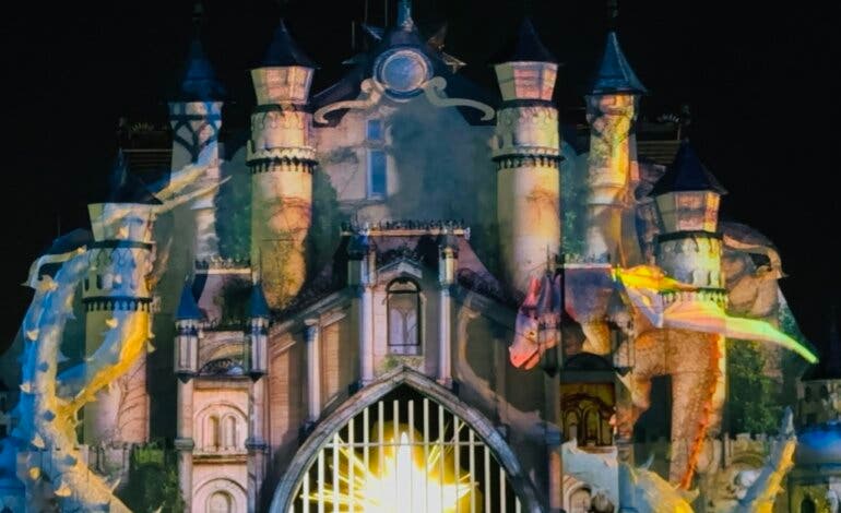 La nueva Puerta Mágica y el espectáculo del dragón en las Mágicas Navidades de Torrejón