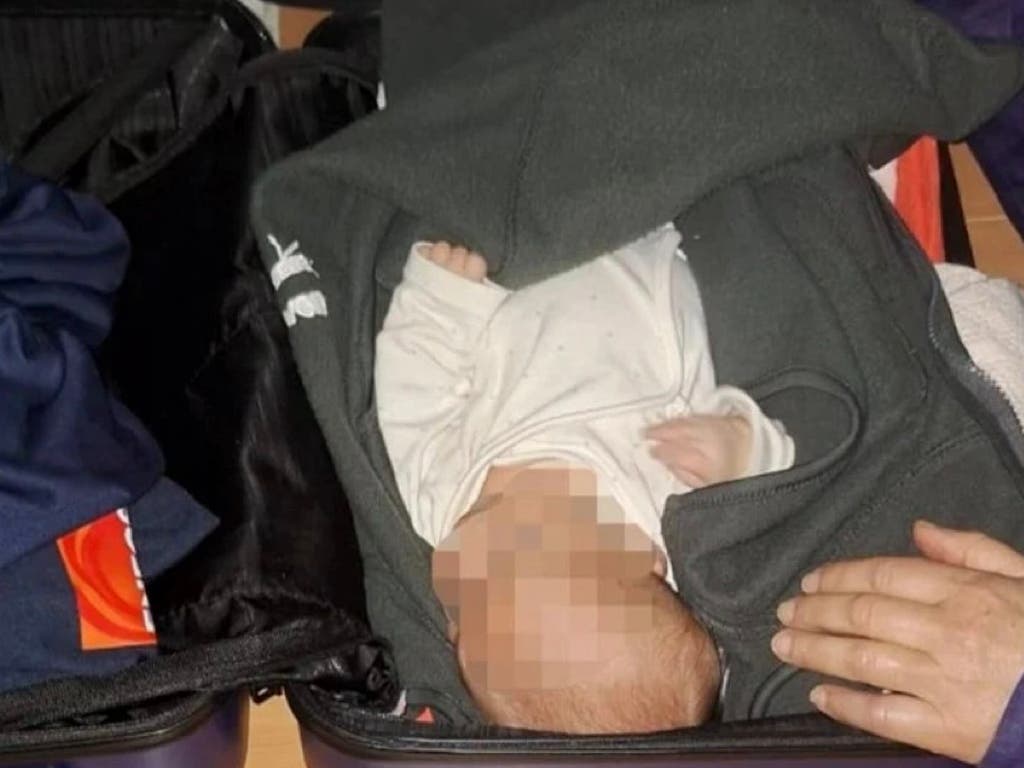 El milagro de la bebé que sobrevivió a la DANA dentro de una maleta