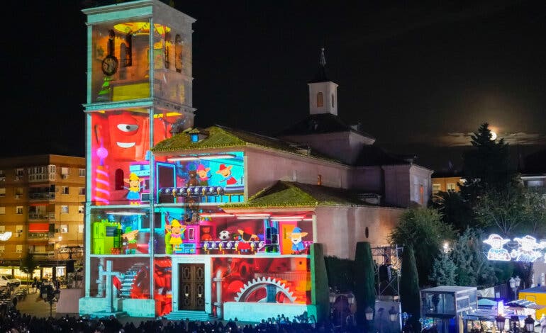 Así es Fantasía de Navidad 2024, el videomapping de la Plaza Mayor de Torrejón de Ardoz