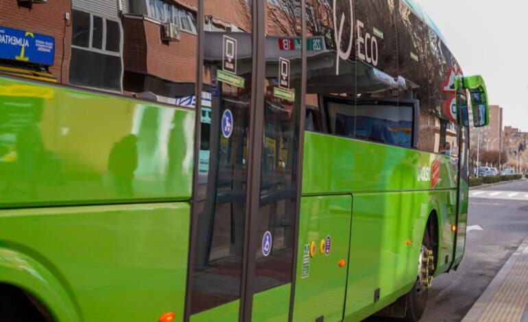 Huelga de autobuses urbanos e interurbanos este jueves y viernes con hasta un 80% de servicios mínimos en Madrid