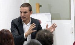 El líder del PSOE en Madrid, Juan Lobato, denuncia estar sufriendo un «linchamiento» desde su propio partido 