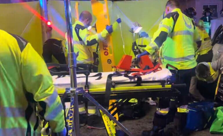 Muy grave un taxista al sufrir una parada cardiorrespiratoria y provocar un accidente en Madrid