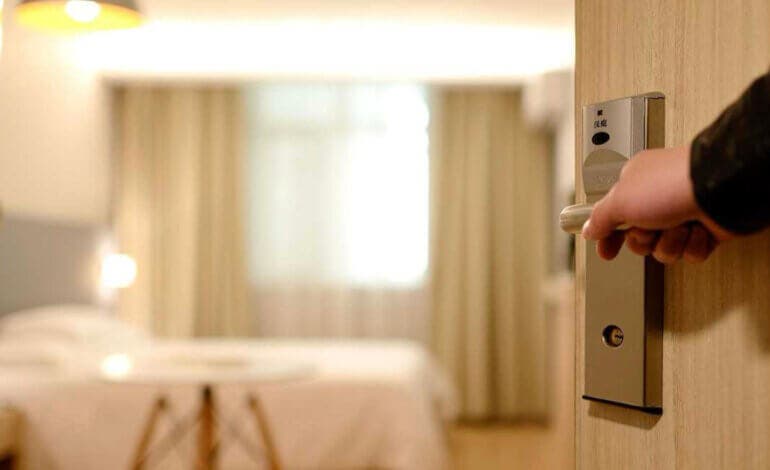 Así es el nuevo registro de hospedaje y alquiler de vehículos: estos son los datos que nos pedirán