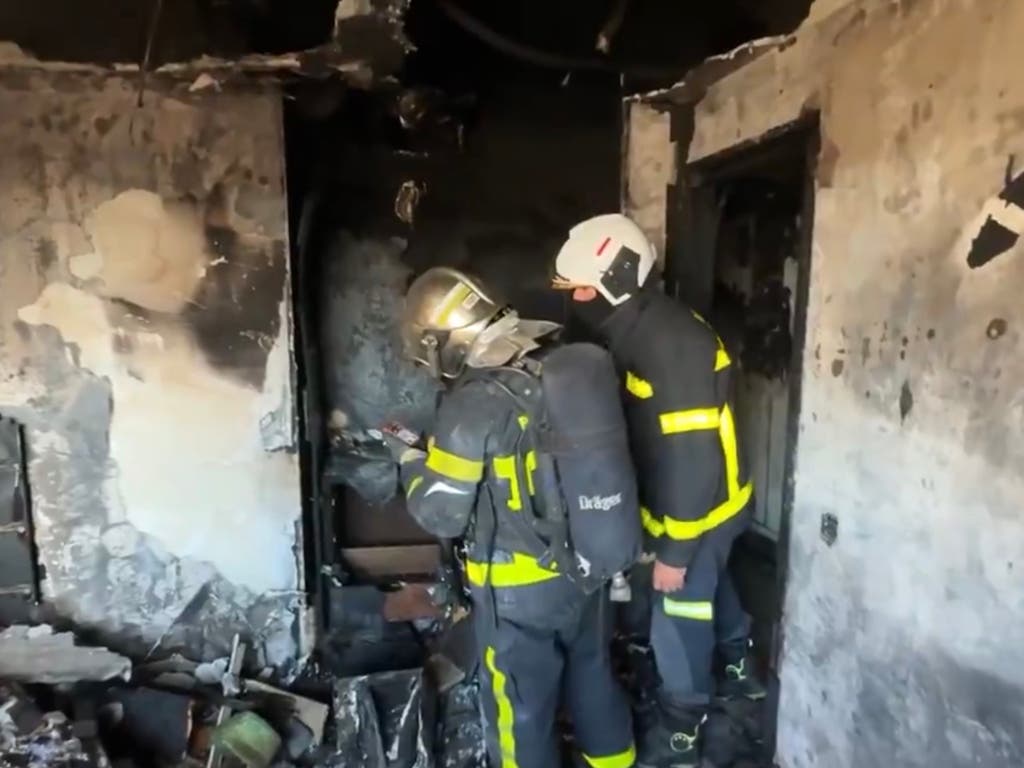 Mueren tres gatos en el incendio de una vivienda en Majadahonda