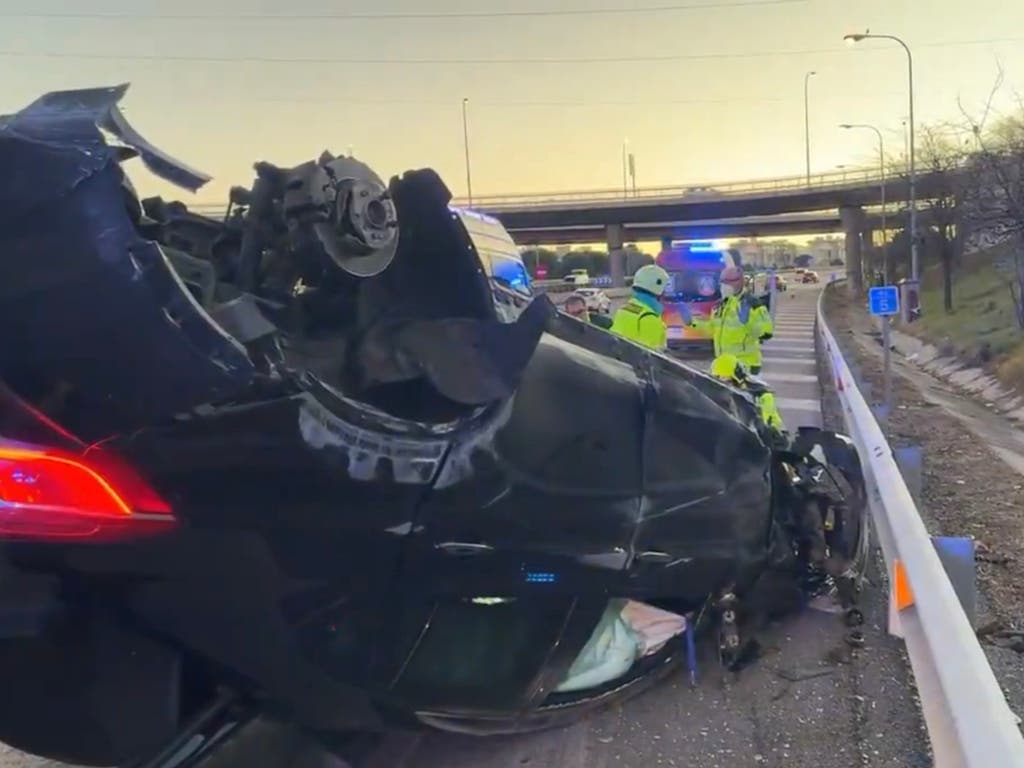 Dos heridos graves en un accidente en la M-40